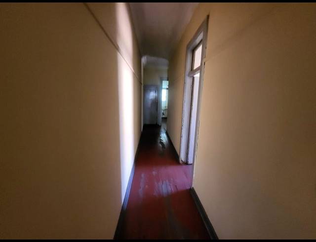 4 BEDROOM APARTMENT FOR SALE IN BERTRAMS